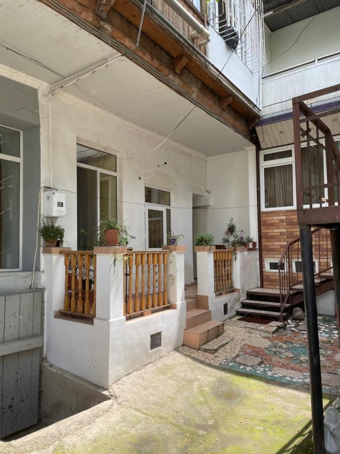 Leila Apartment Tbiliszi Kültér fotó